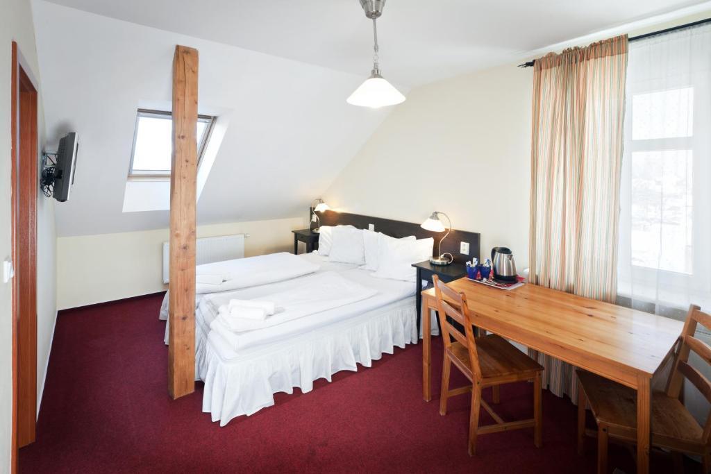 Pytloun Penzion Zelený Háj Liberec Quarto foto